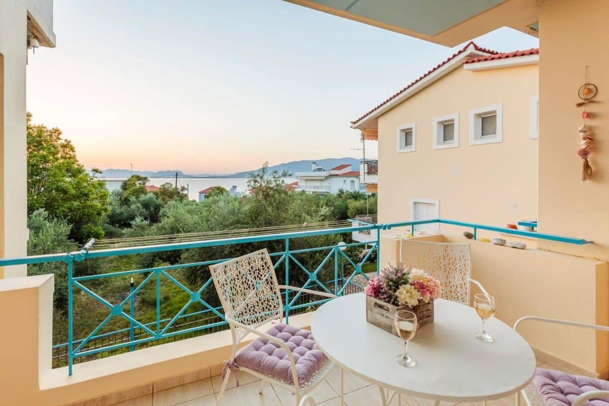Seaview Terrace Haven-Perfect Location By The Sea Villa Kalamata Exterior photo