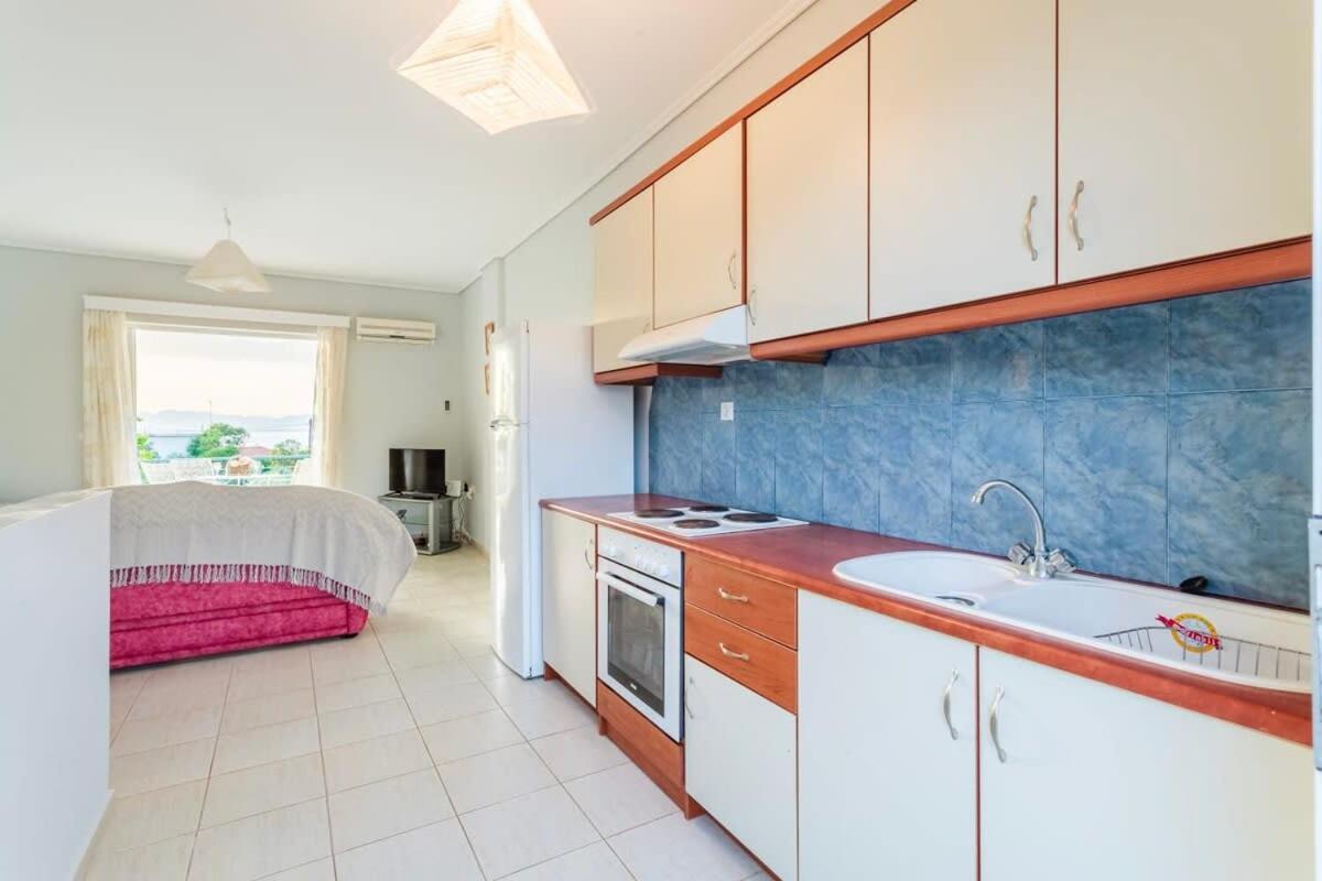 Seaview Terrace Haven-Perfect Location By The Sea Villa Kalamata Exterior photo