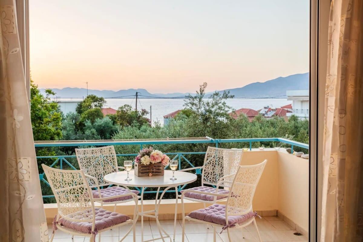 Seaview Terrace Haven-Perfect Location By The Sea Villa Kalamata Exterior photo